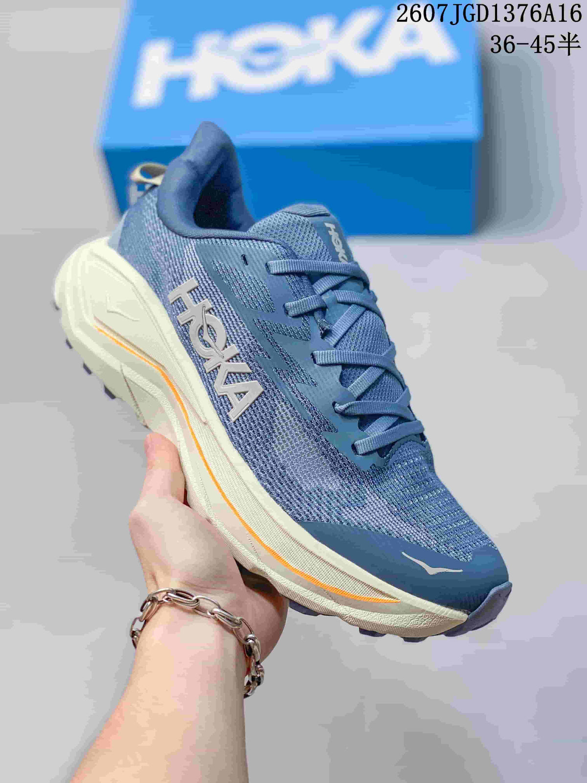 HOKA Challenger 8 Women’s Running Shoes Blue