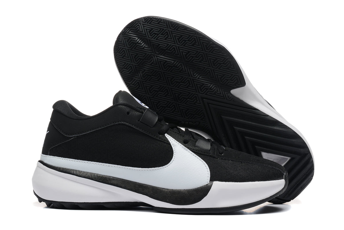 Nike Giannis Immortality 5 Basketball Shoes