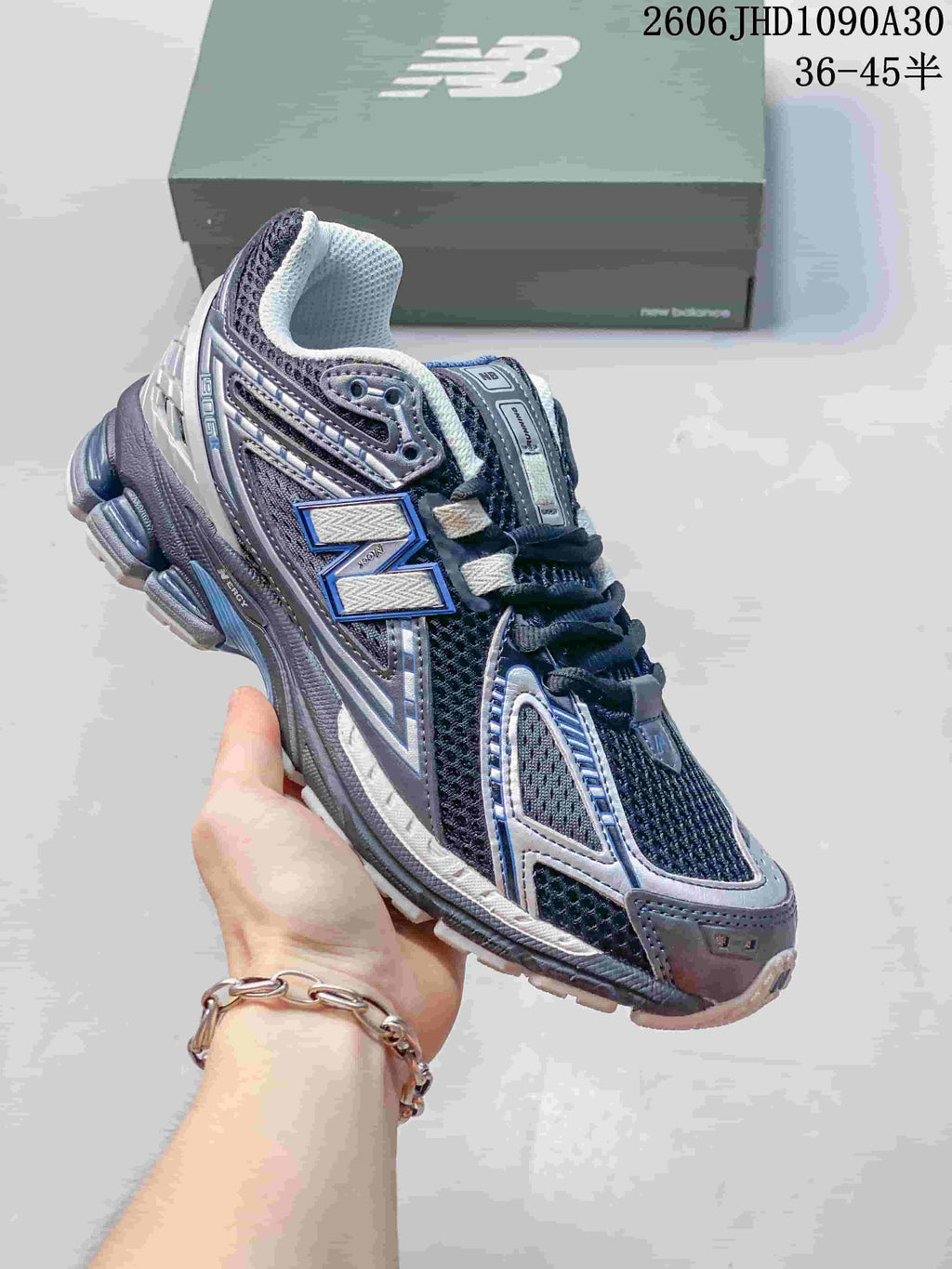 New Balance M1906R Lifestyle Sneakers