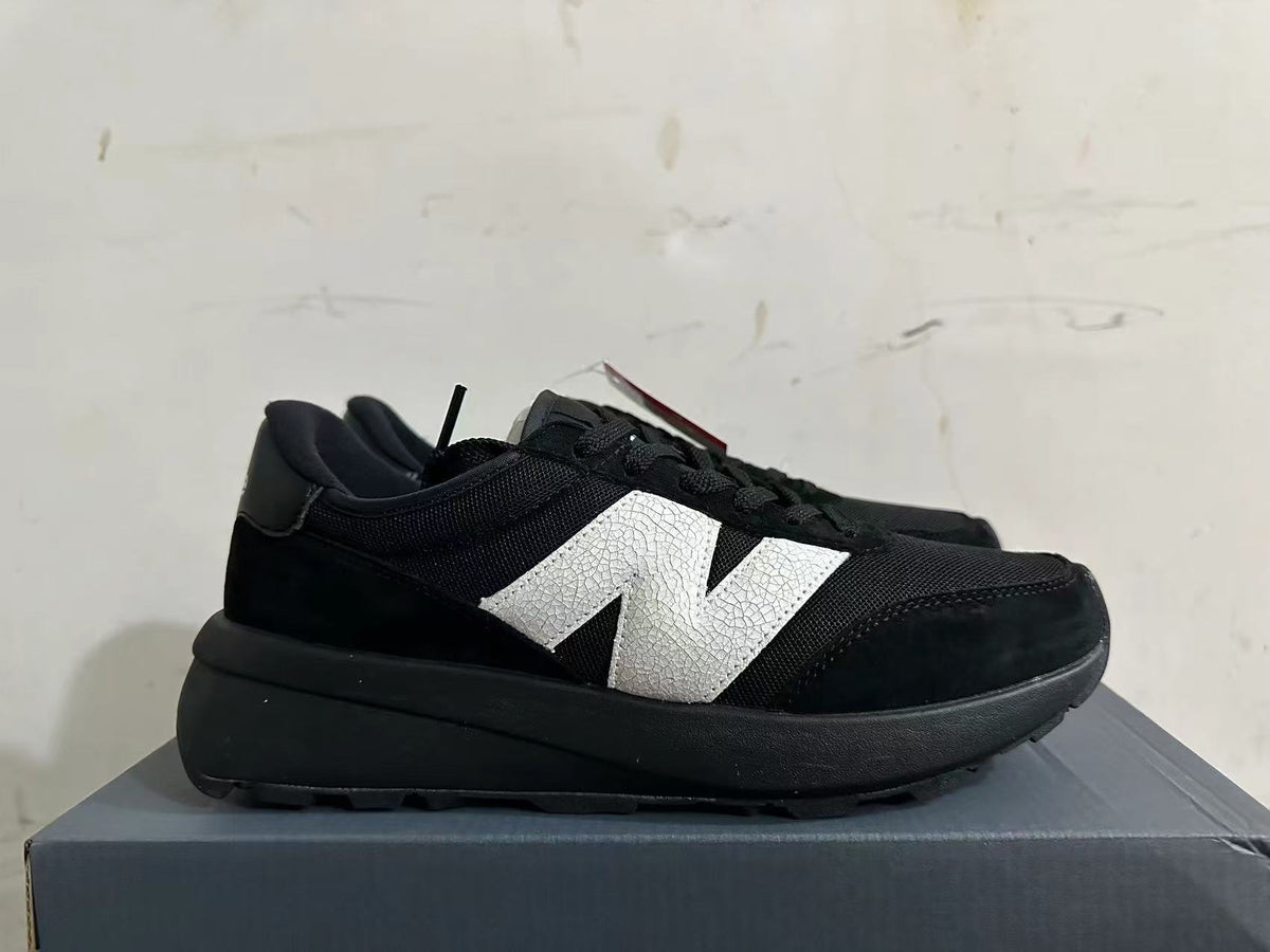 New Balance U370 Black Sneakers