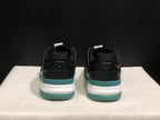 On The Roger Clubhouse Pro Black Green Sneakers