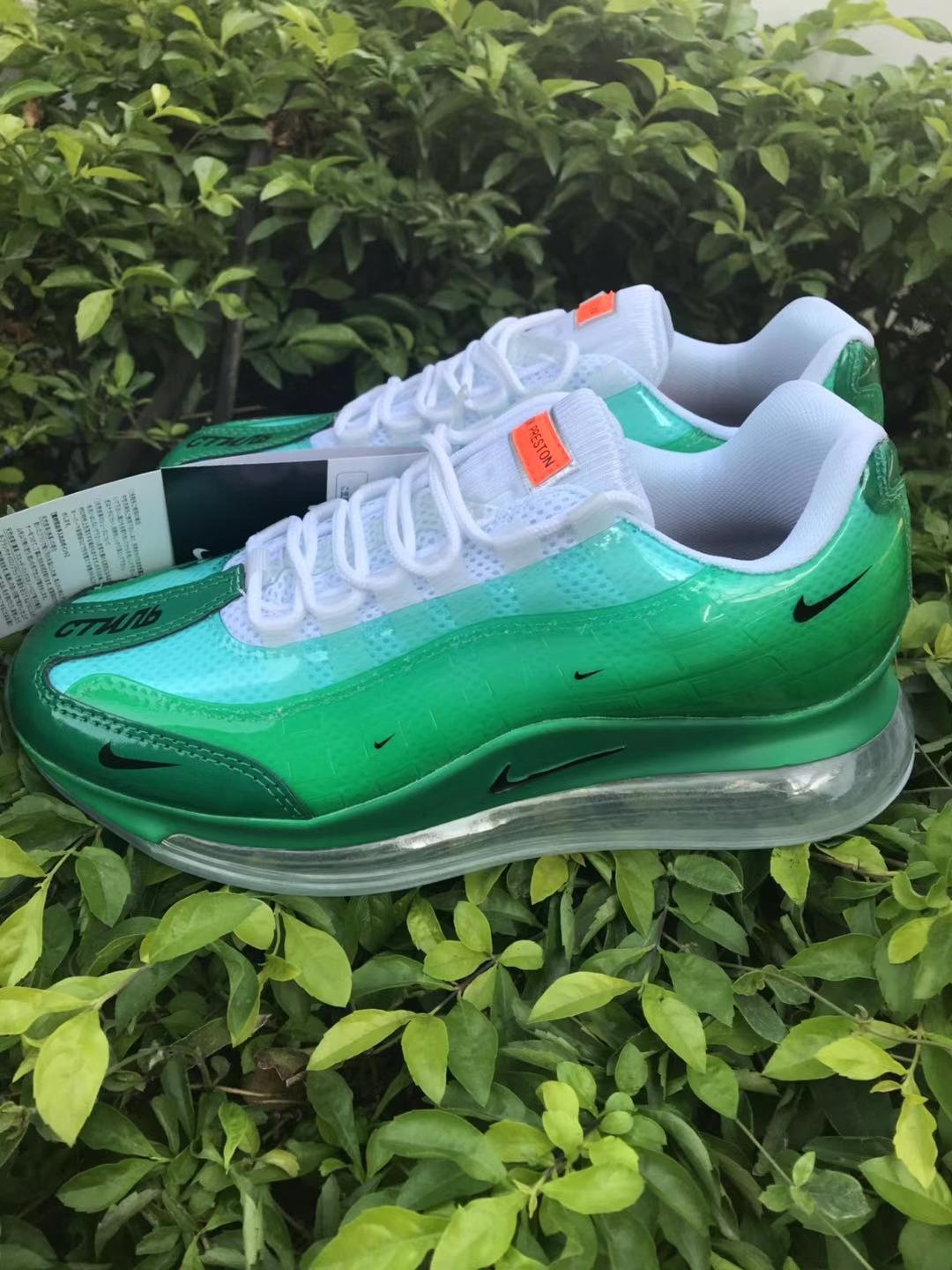 Nike Air Max 720 Green and White Sneakers