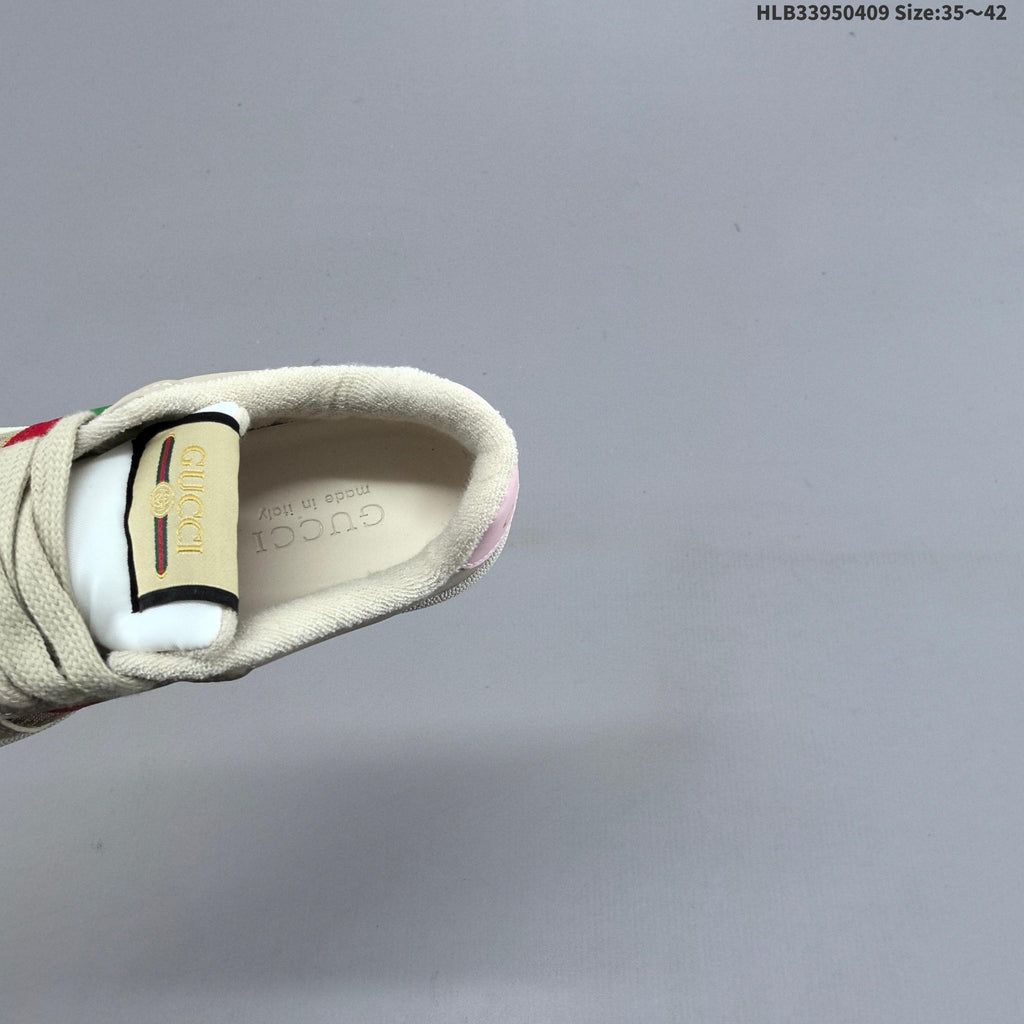 Gucci Screener Low-Top Sneakers in Beige and Pink