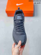 Nike Zoom Winflo 9X Running Shoes in Black