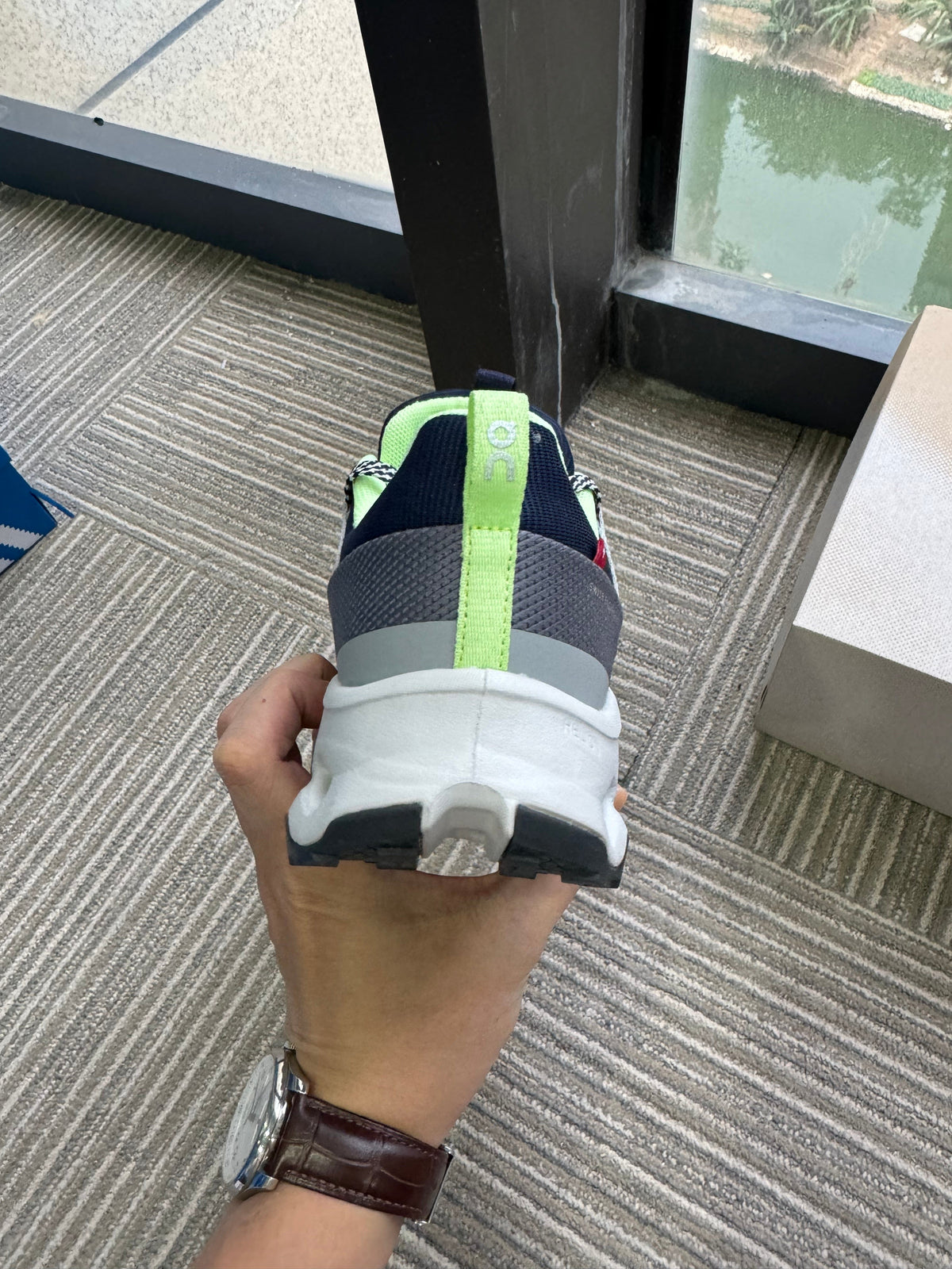 On Cloudhorizon AP-12 Sneakers in Gray and Blue
