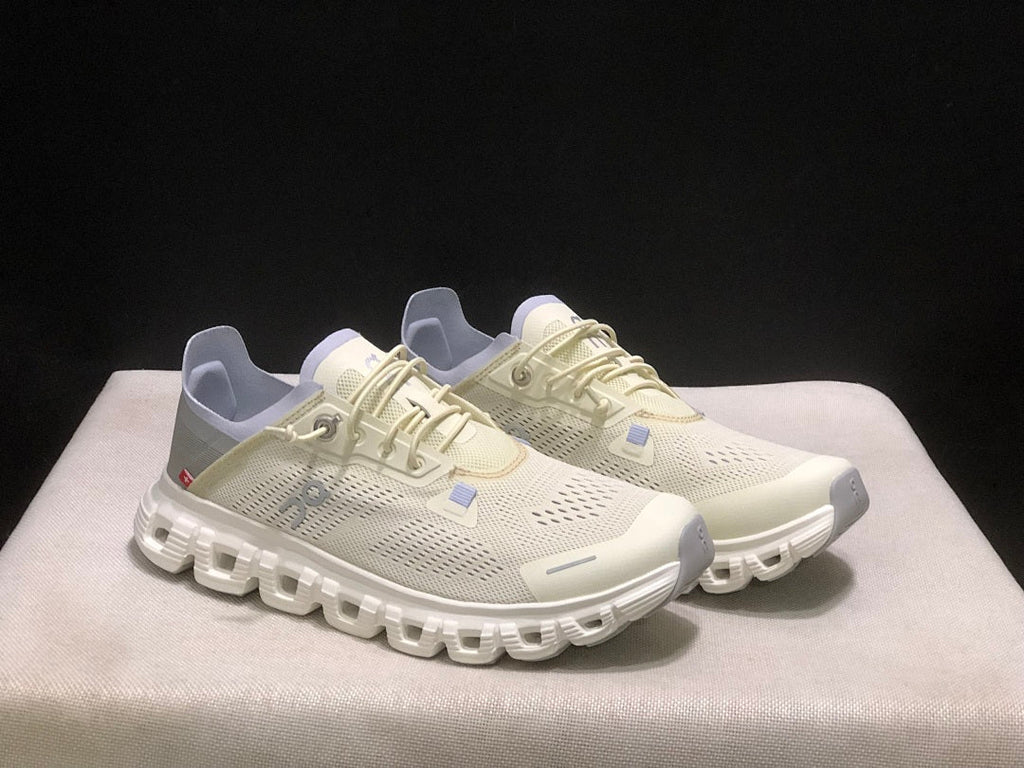 On Cloud 6 Coast Sneakers in Beige
