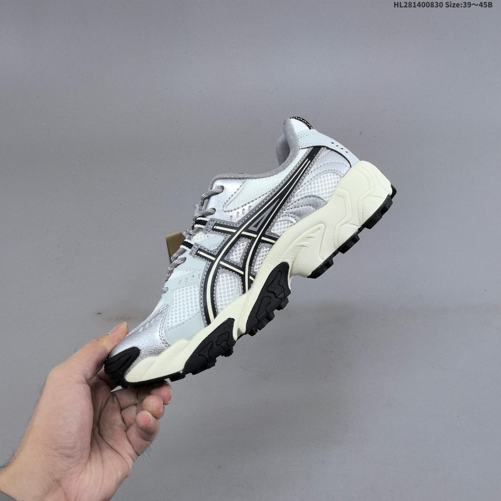 ASICS GEL-NANDI NR White Silver Running Sneakers