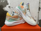 Nike Basketball Shoes in Pastel Multicolor