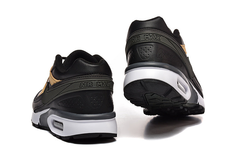 Nike Air Max Sneaker in Black and Tan