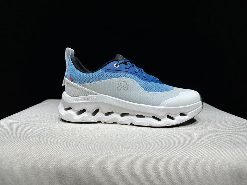 On Cloudtilt 2.0 Blue Running-Inspired Sneakers