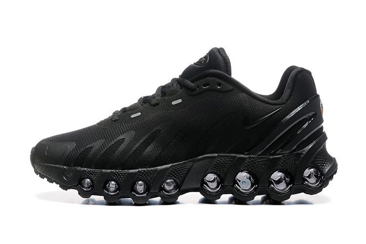 Nike Air Max Black Low-Top Sneakers