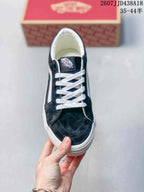 Vans SK8-Low Black Low-Top Sneakers 2607JJD438A18