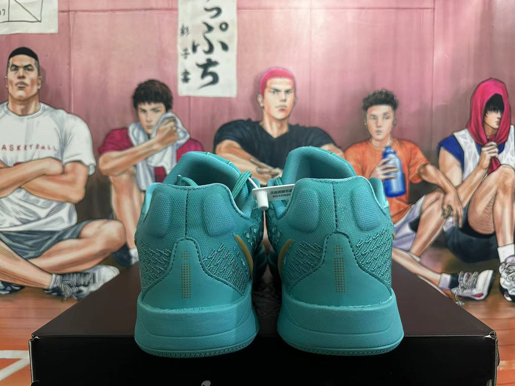 Nike Kobe 8 Basketball Shoes in Lake Blue