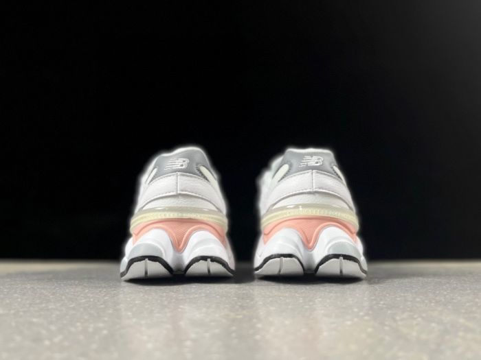 New Balance 9060 Sneakers White Pink U9060WBP