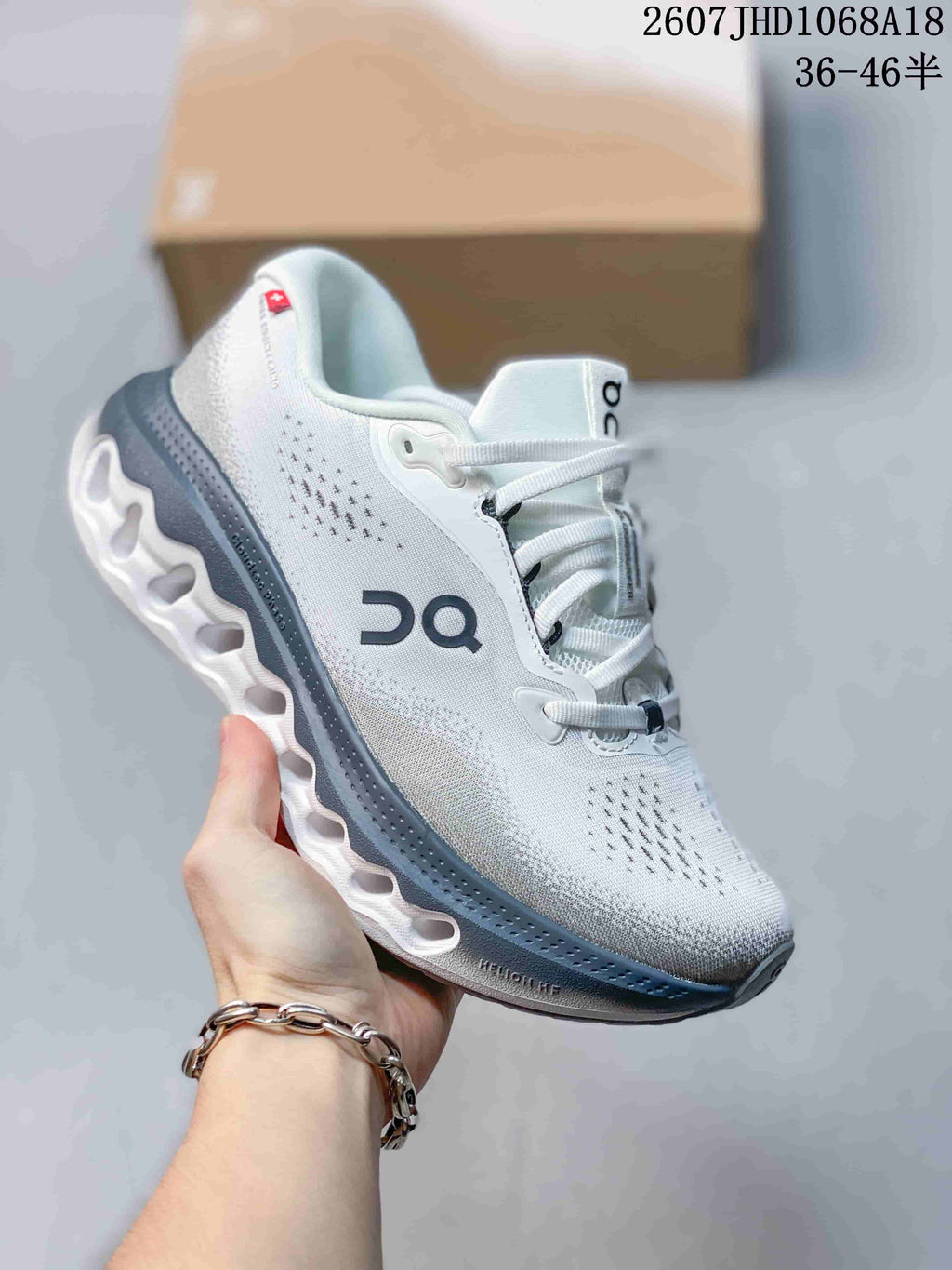 On Cloudsurfer 3 Sneakers Style 711380TIT
