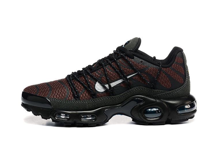 Nike Air Max Plus Sneakers Black and Burgundy FD0670-201