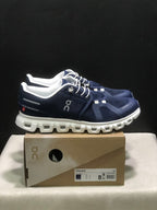 On Cloud 6 Sneakers in Navy and White
