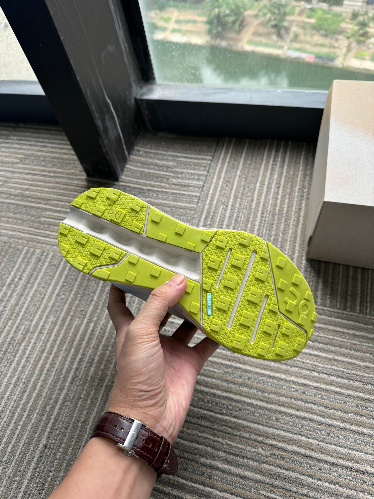 On Running Cloudsurfer AP-10 Sneakers in Gray and Lime