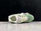 New Balance 9060 Green Sneakers U9060VNG