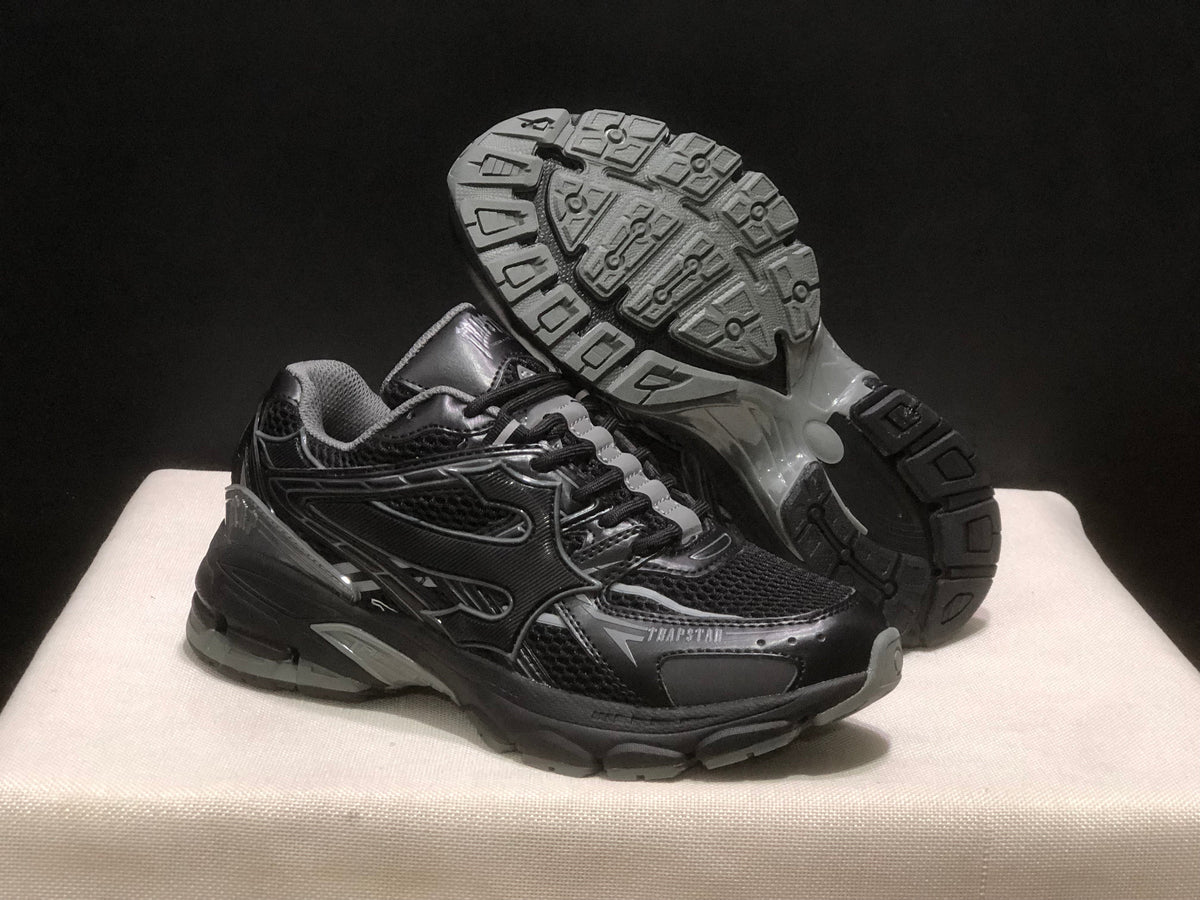 Trapstar TAP Retro Chunky Sneakers Black and Gray