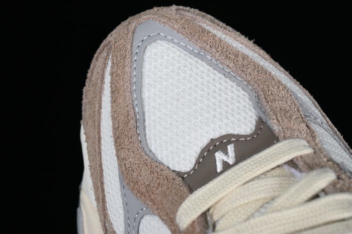 New Balance 9060 HSB Sneakers in Taupe and White