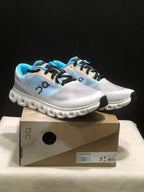 On Cloud 6 Push Sneakers in Blue, Gray and White