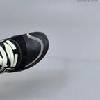 New Balance MT10O6NW Low-Profile Sneakers in Black