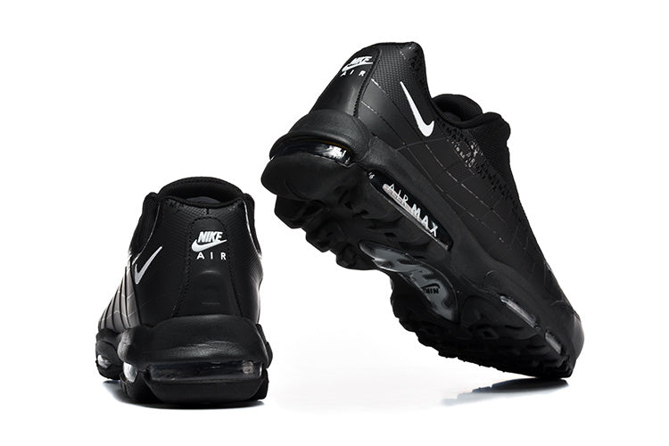 Nike Air Max Sneakers Black