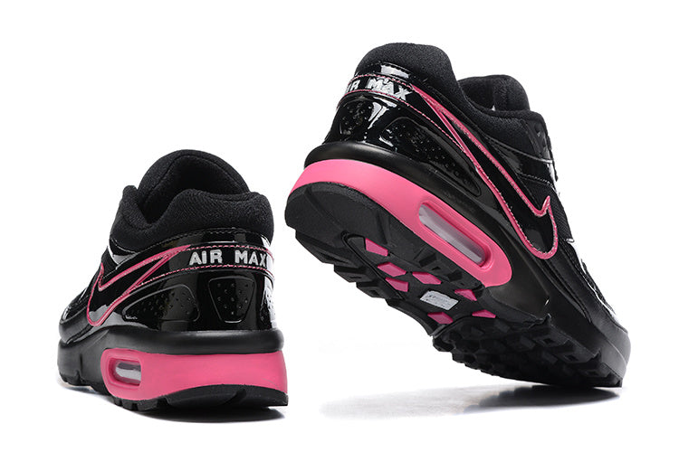 Nike Air Max Sneakers in Black and Pink