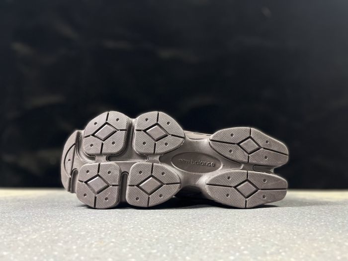 New Balance 9060ZWD Sneakers in Taupe