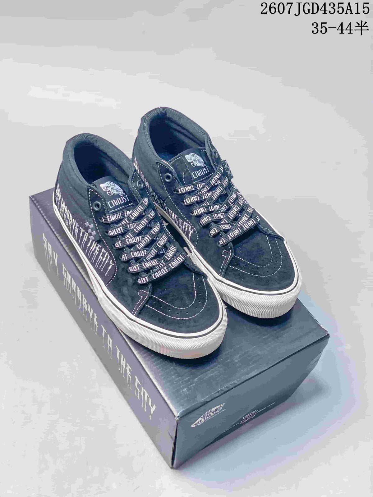 Vans SK8-LOW Black White Sneakers