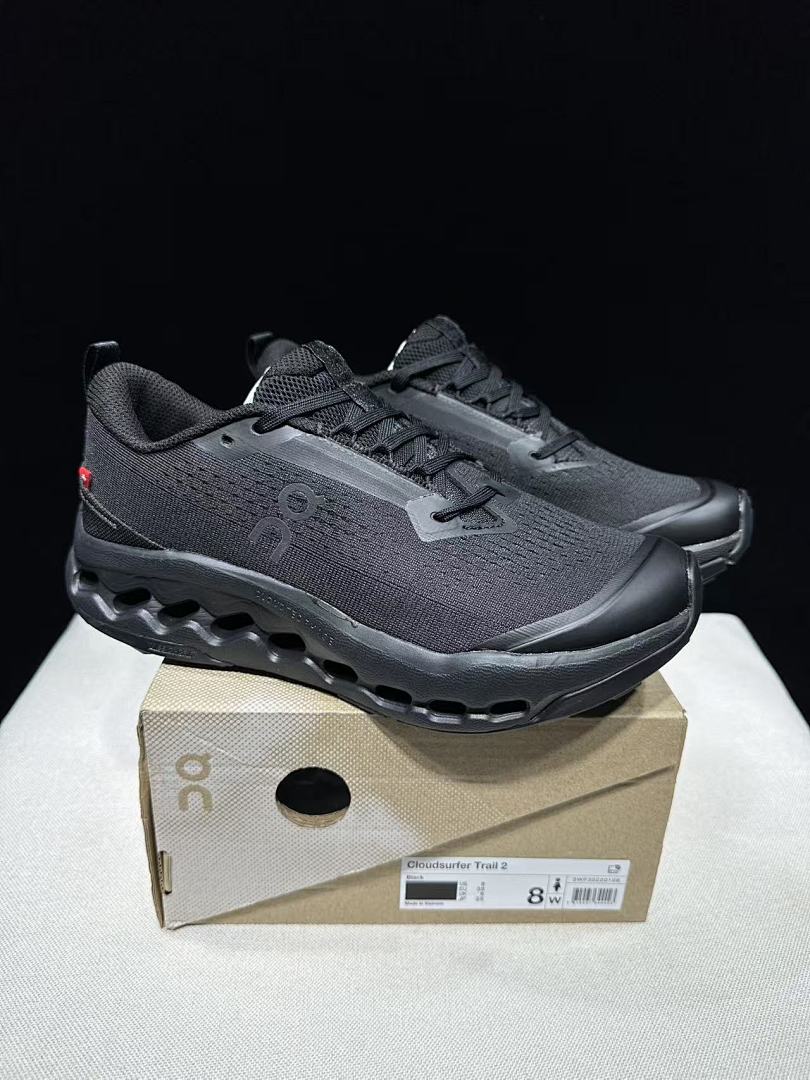 On Cloudsurfer Trail 2 Black Trail Sneakers