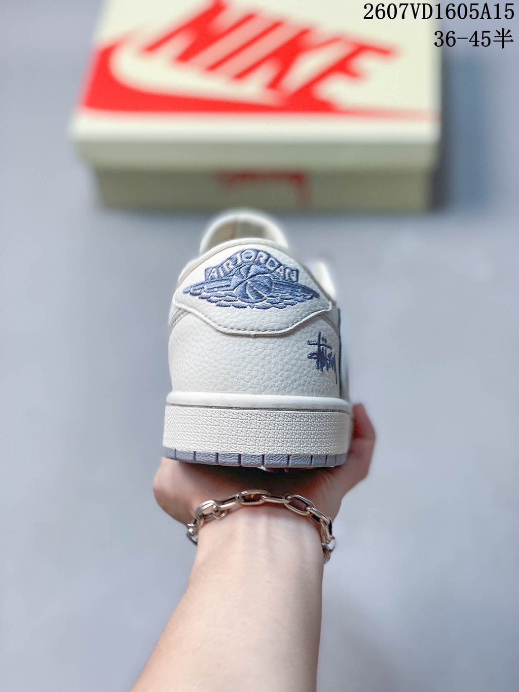 Nike SB Dunk Low LV-Print Sneakers White Gray