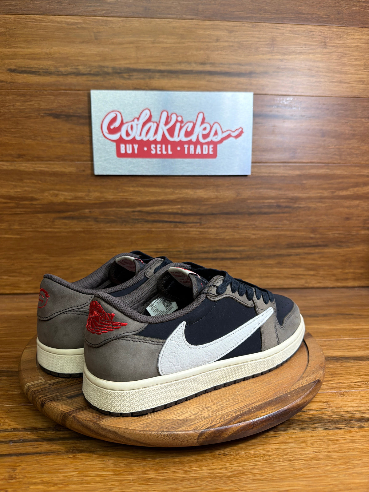 Jordan 1 Retro Low OG SP Travis Scott Mocha
