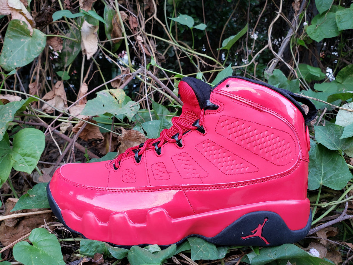 Air Jordan 9 High-Top Sneakers in Bulls Red and Black