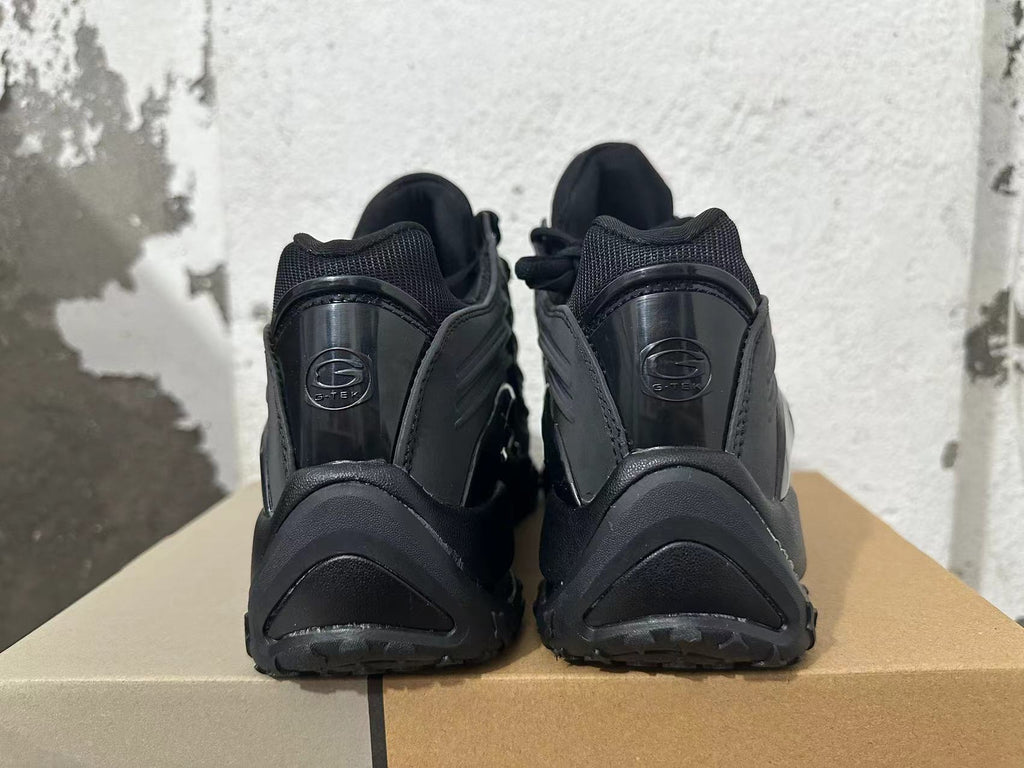 Nike Air Max SNDR Black Sneakers