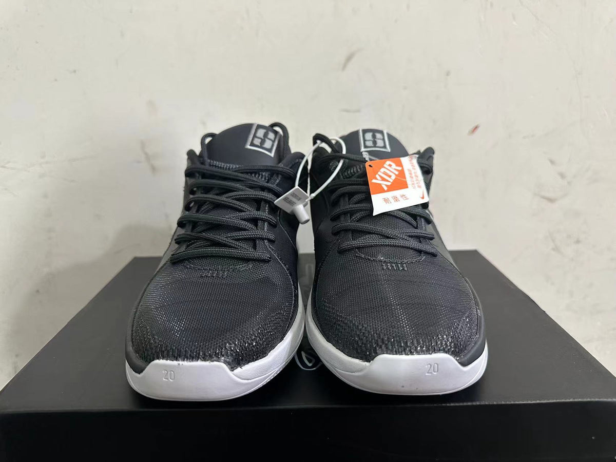 Nike Kobe 8 Basketball Shoes, Black and White