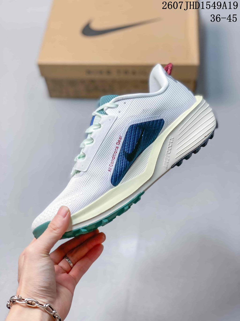 Nike Zoom Fly 5 White Blue Running Sneakers