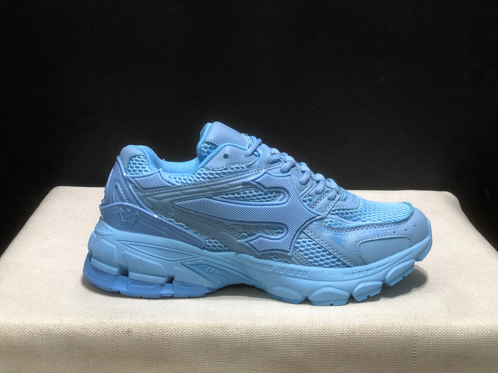 TAP Retro Chunky Sneakers in Blue
