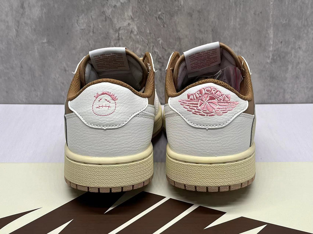 Jordan 1 Low Travis Scott Mocha Pink Sneakers