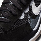 Nike sacai VaporWaffle CV1363-001 Black White Sneakers