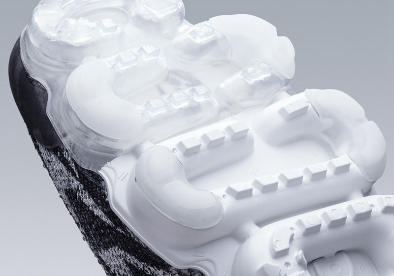Nike Air VaporMax Moc 2 Acronym Black White Volt AQ0996-001