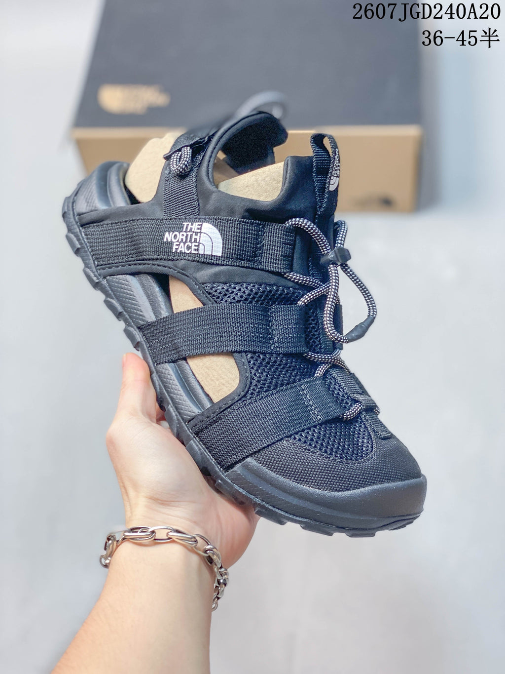 The North Face Cedar Measa Black Outdoor Sandals