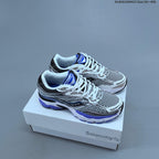 Saucony ProGrid Omni 9 Retro Running Sneakers
