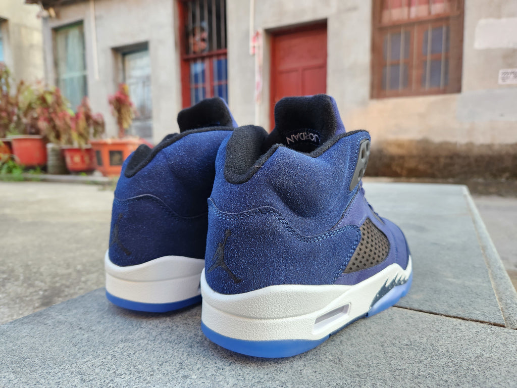 Air Jordan 5 Midnight Navy High-Top Sneakers