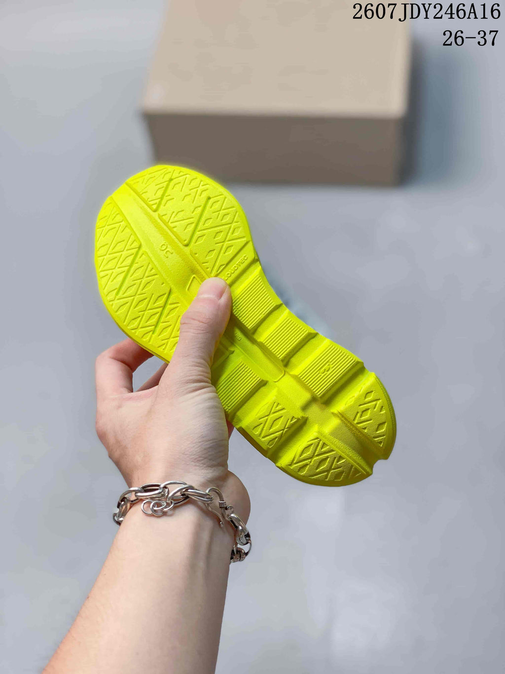 On Cloudstratus 3 Kids' Running Shoes White and Lime