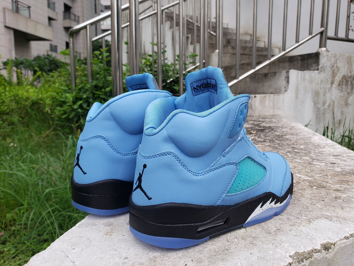 Jordan Air Jordan 5 University Blue High-Top Sneakers