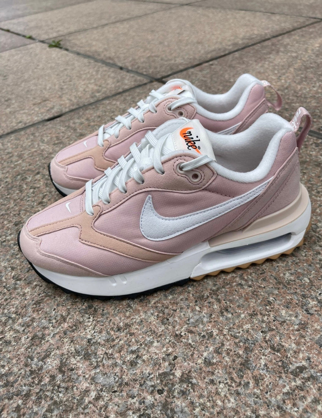 Nike Air Max Dawn Sneakers Pink DC4068-601