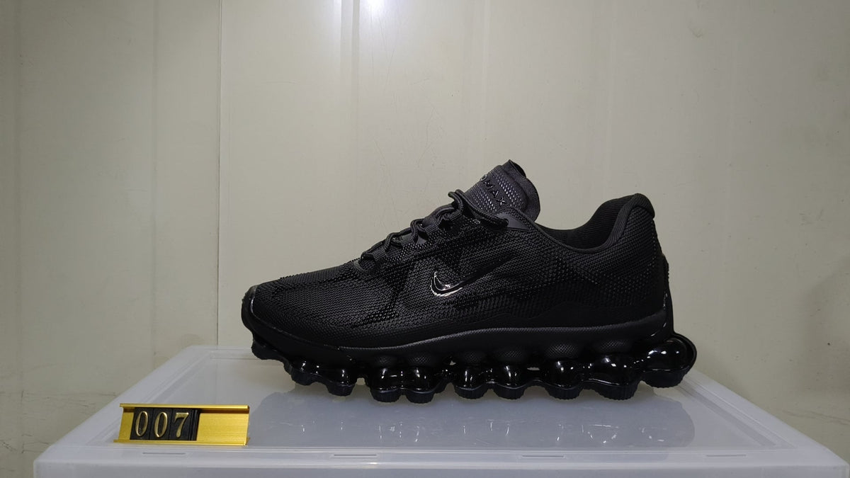 Nike Air Max 4 Black Sneakers