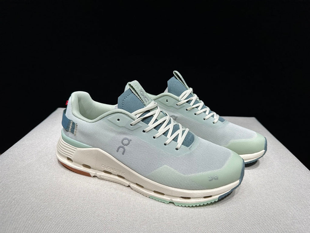 On Cloudnova Form 2 Sneakers Light Blue
